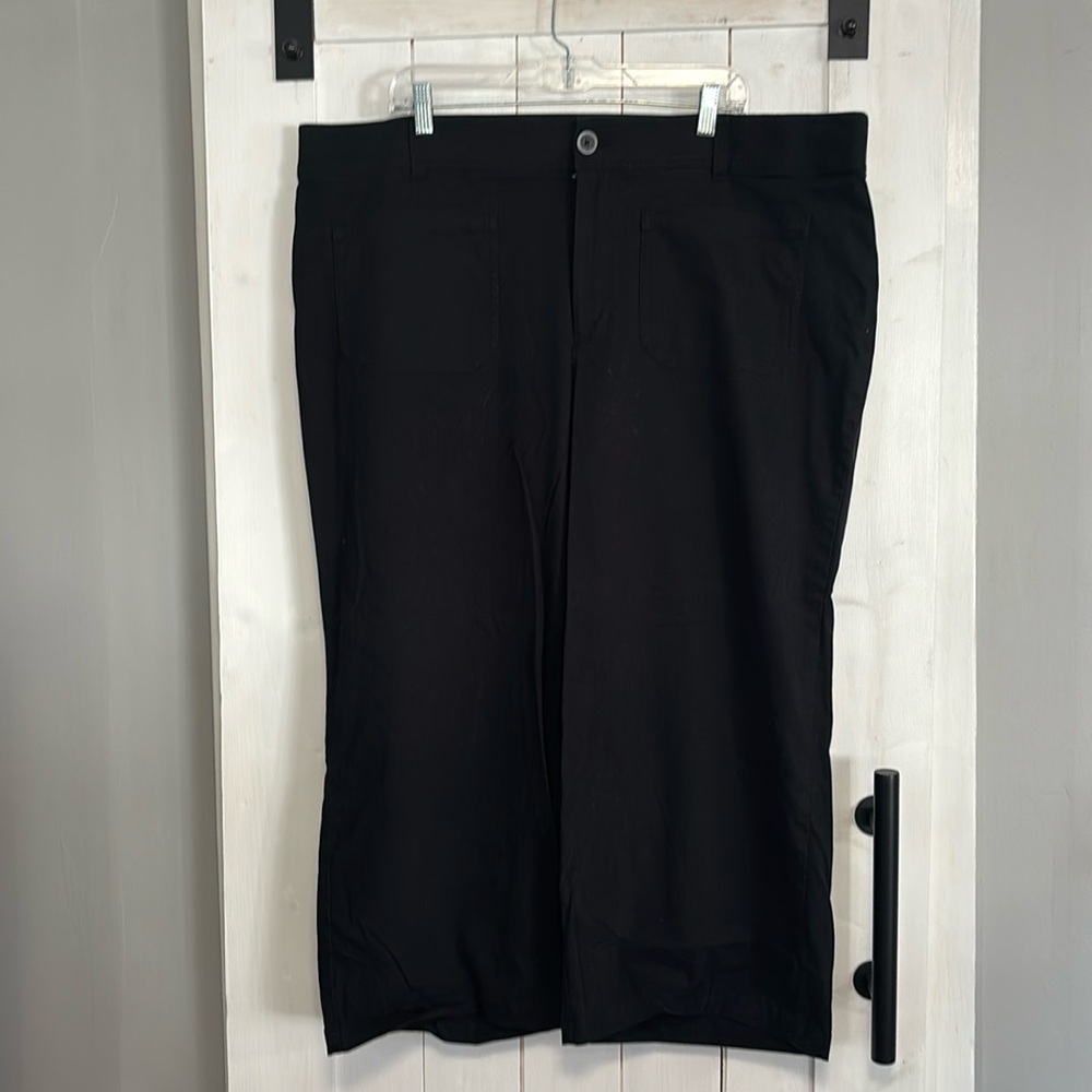 Ava & Viv - Cropped Wide Leg Pants - Black